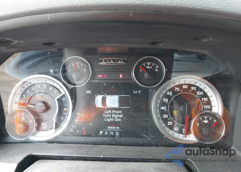 2016 Ram 1500 Slt z USA, uszkodzony, nr VIN 1C6RR7GT5GS411289